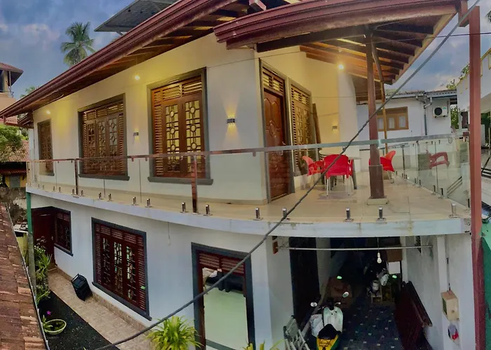 Warusha Villa